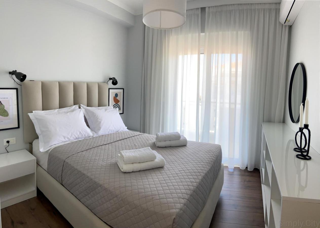 Simplycity Homestay Apartments Kremasti  Bagian luar foto